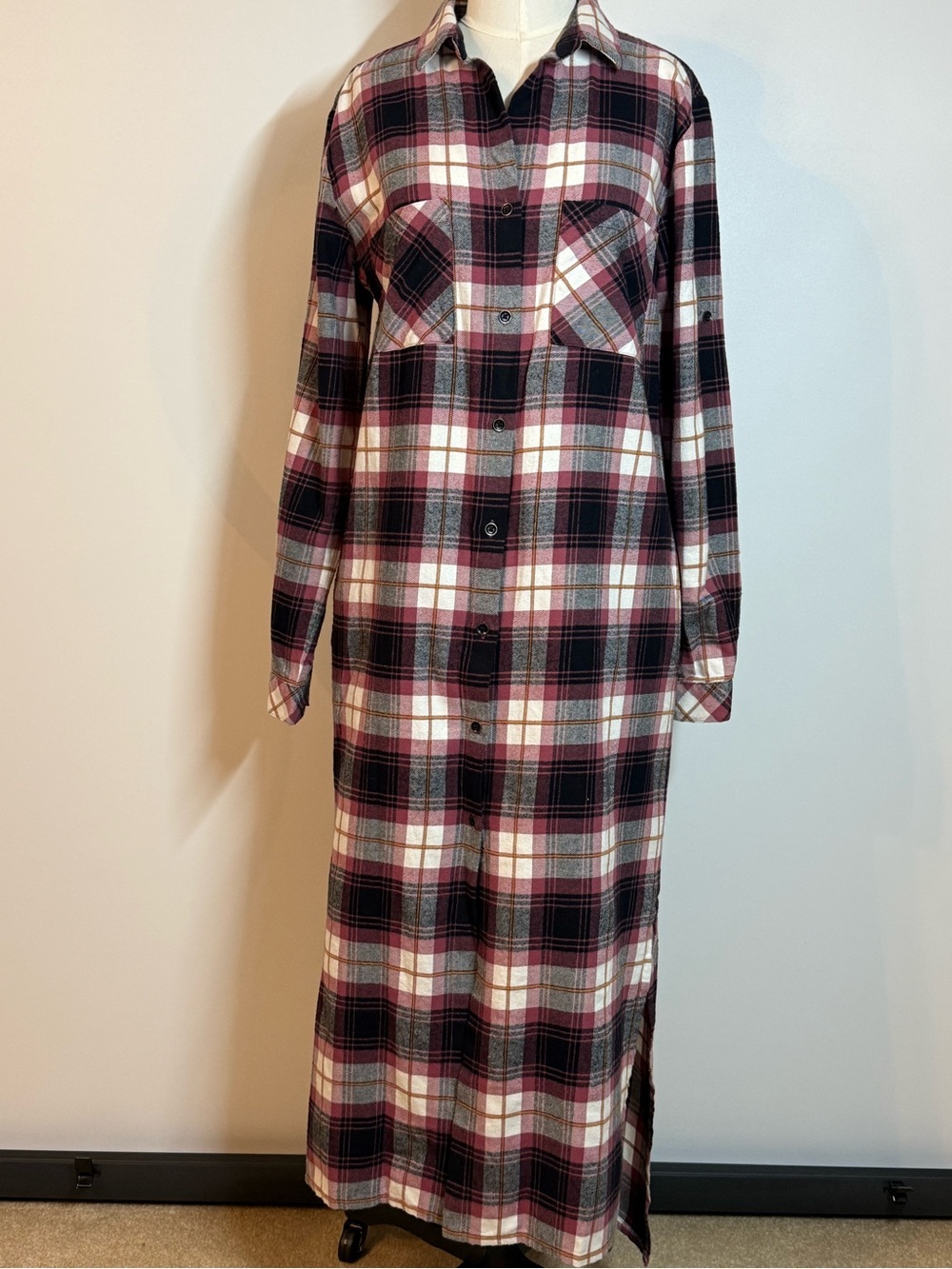cloth & stone Anthropologie Plaid Maxi Shirt Dress in Burgundy, Black and Cream